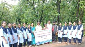 Read more about the article कृषीकन्यांनी सर्व्हेतून शोधल्या शिवारातील उणीवा