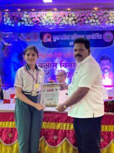 Read more about the article स्टेपिंग स्टोन ग्लोबल स्कूलची विद्यार्थिनी कु. स्पृहा आरोंदेकर हिला युवा संदेश प्रतिष्ठान आयोजित सिंधुरत्न टॅलेंट सर्च (STS) सन २०२५ परीक्षेत प्राप्त घवघवीत यश: