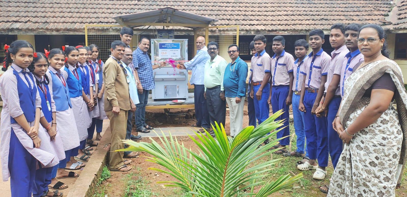 You are currently viewing कोकण कला व शिक्षण विकास संस्थेने दिलेल्या वाॅटर फिल्टरचा वेंगुर्ले हायस्कूल मध्ये शुभारंभ