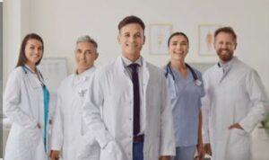 Read more about the article शासकीय वैद्यकीय महाविद्यालय व रुग्णालयामध्ये 86 नवीन इंटर्न डॉक्टर्स रुजू, नवे विभाग व सेवा सुरु