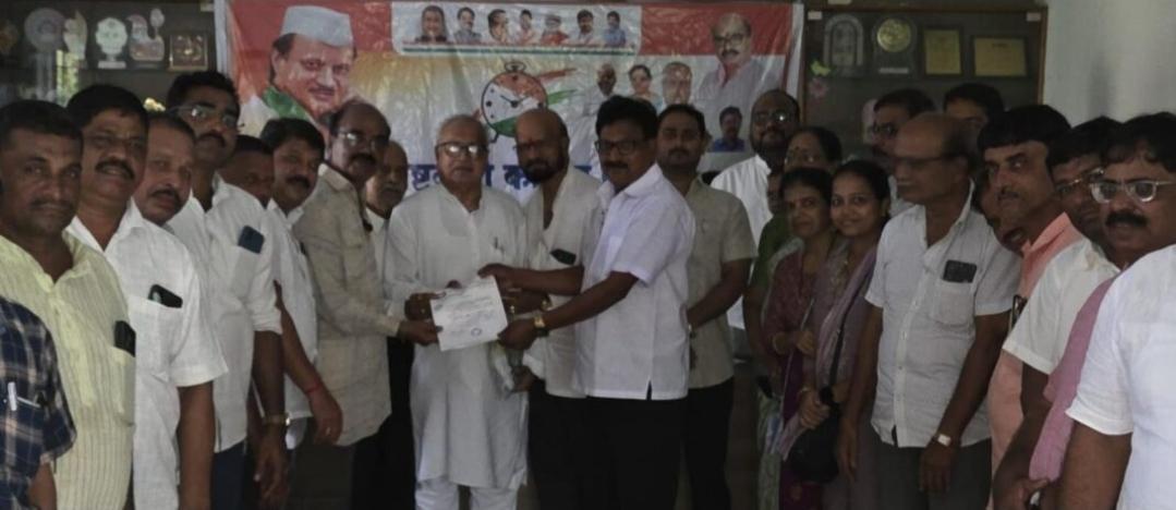 You are currently viewing सावंतवाडी राष्ट्रवादी काँग्रेसच्या विधानसभा अध्यक्षपदी उमाकांत वारंग…