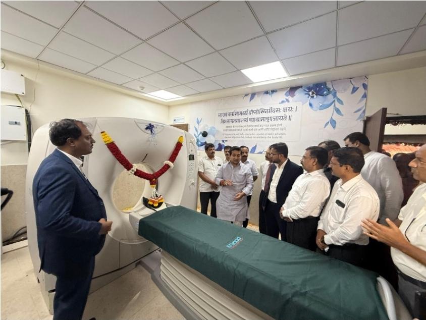 You are currently viewing कणकवली उपजिल्हा रुग्णालयातील सिटीस्कॅन सेंटरचे पालकमंत्री नितेश राणे यांच्या हस्ते लोकार्पण