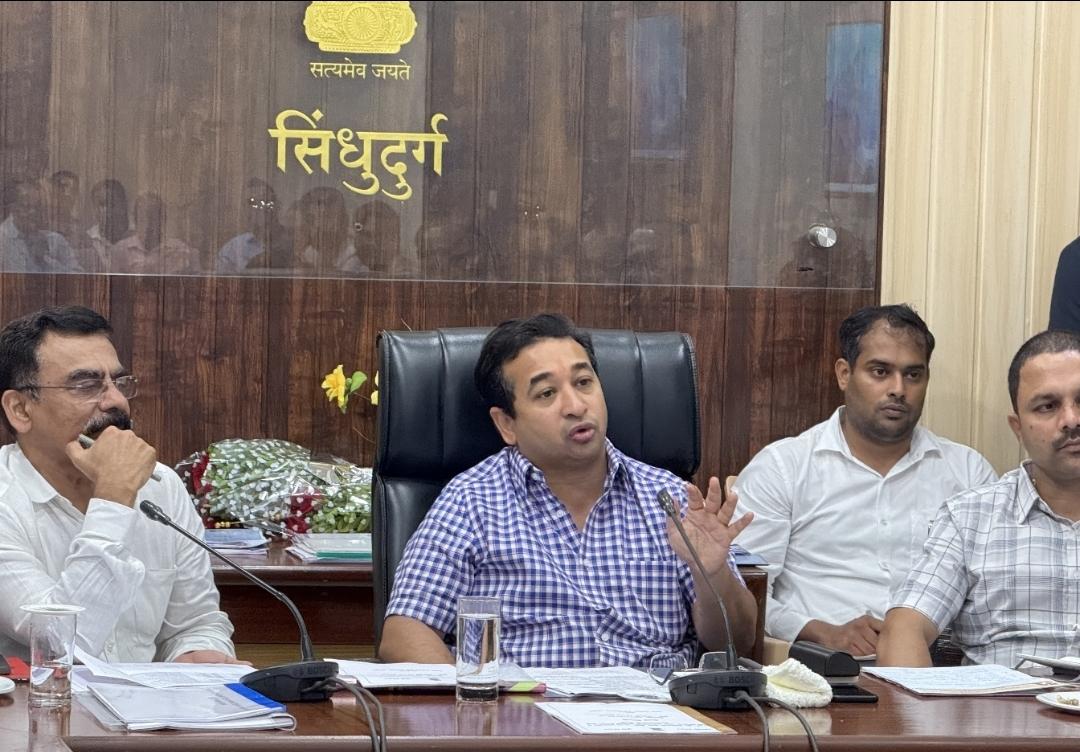 You are currently viewing पात्र शेतकऱ्यांना विमा नुकसान भरपाई देण्याचे निर्देश