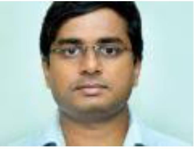 You are currently viewing प्रशासनातील दीपस्तंभ विनम्र आयएएस अधिकारीः राहूल रेखावार      