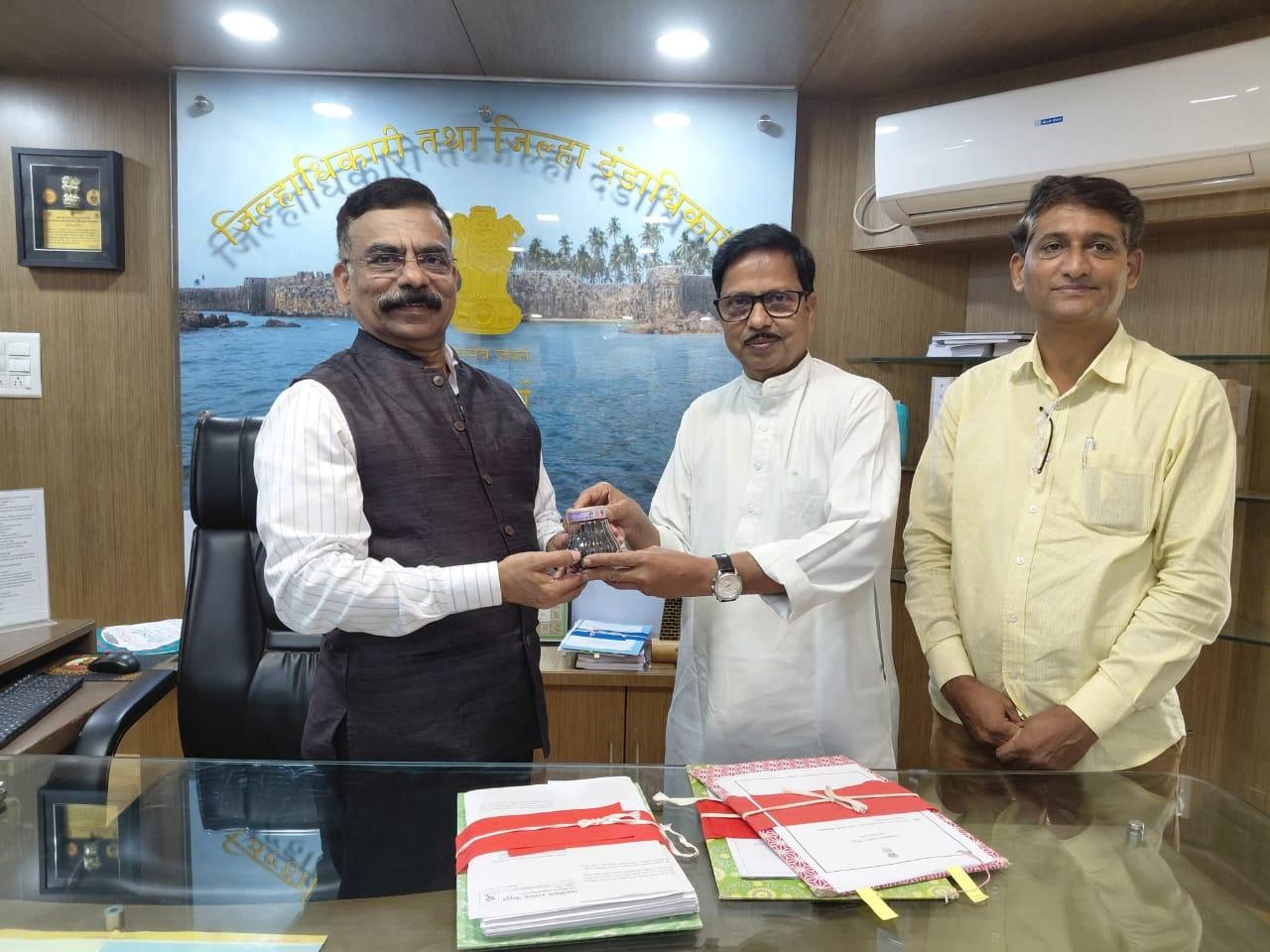 You are currently viewing “सेवानिवृत्तीपर सिंधुदुर्ग जिल्ह्याधिकारी मा.अनिल पाटील साहेबानां निरोप “