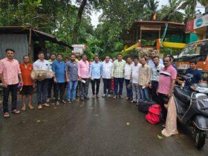 Read more about the article भारतीय जनता पार्टीच्या माध्यमातून आंबोली व सावंतवाडी मंडल मधील भजनी मंडळांना भजनी साहित्य वाटप : संदिप गावडे यांचा उपक्रम