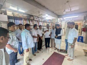 Read more about the article आगग्रस्त शोरूमची आमदार दीपक केसरकर यांनी केली पाहणी
