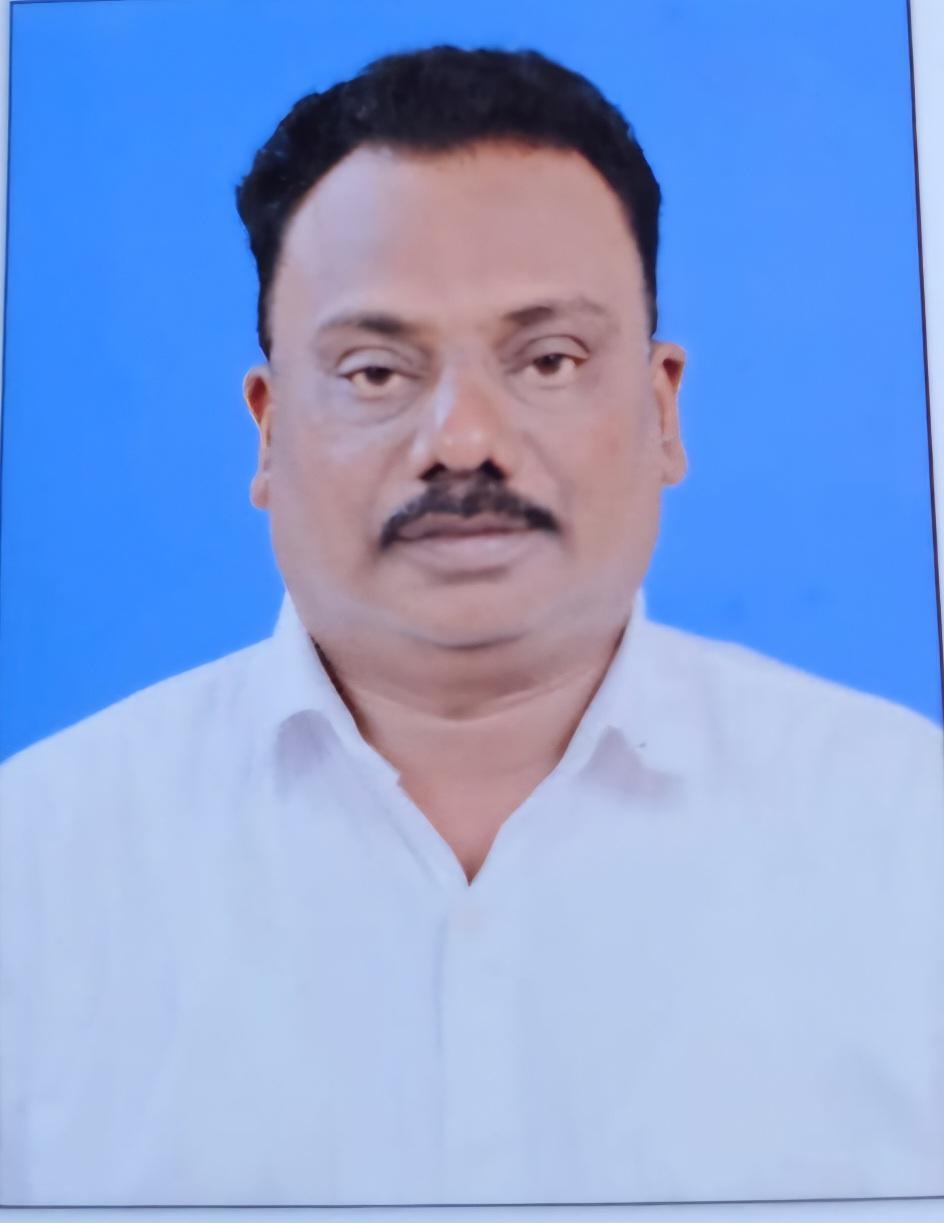 You are currently viewing साटेली-भेडशी ग्रामपंचायत सदस्य सुमन डिंगणेकर यांचा महायुतीत प्रवेश