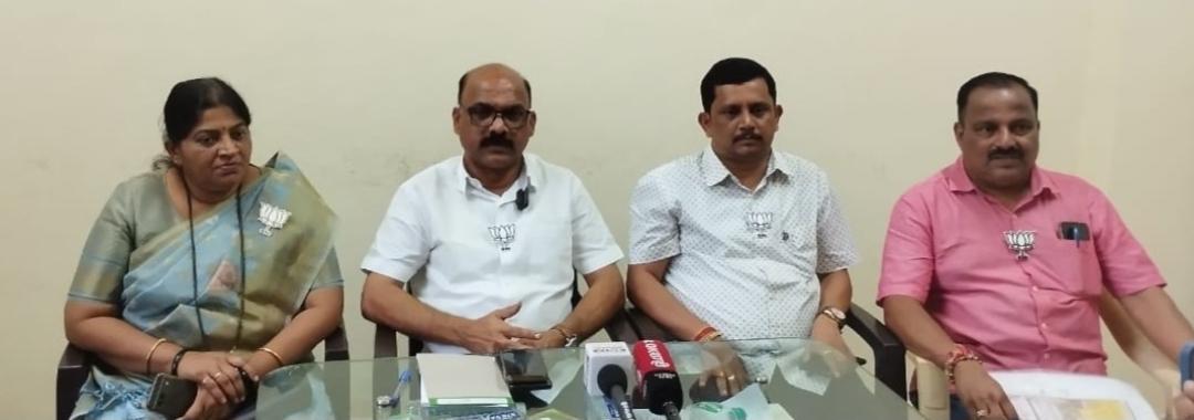 You are currently viewing “सिंधुदुर्गातून मुख्यमंत्र्यांना १ लाख राख्या; भाजपचा रक्षाबंधन विशेष उपक्रम”