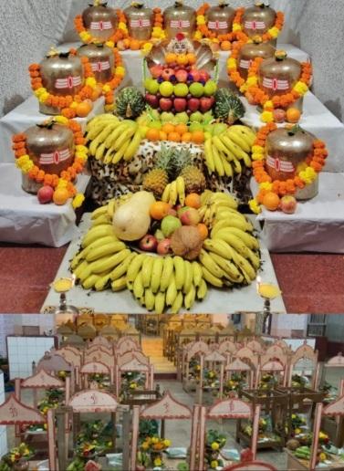 You are currently viewing श्रावणी सोमवार निमित्ताने वेंगुर्ले येथे श्री देव रामेश्वर मंदिरात बारा ज्योतिर्लिंगांचा देखावा व १३५ वरद शंकर पूजा