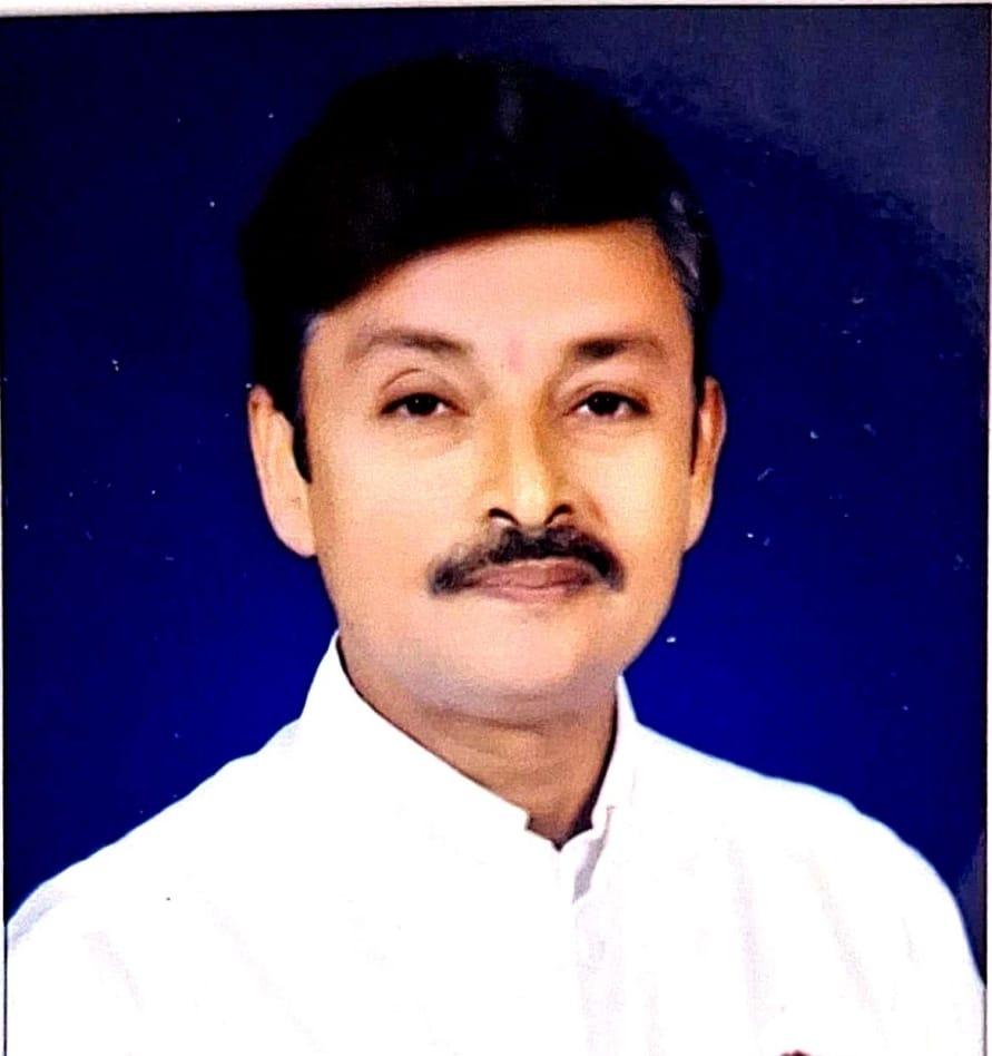 You are currently viewing ग्रामपंचायत अधिकारी प्रवीण वासनिक माणुसकीचा झरा 