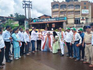 Read more about the article बेताल वक्तव्य करणाऱ्या गोपीचंद पडळकर च्या पुतळ्याचे सिंधुदुर्गात दहन…