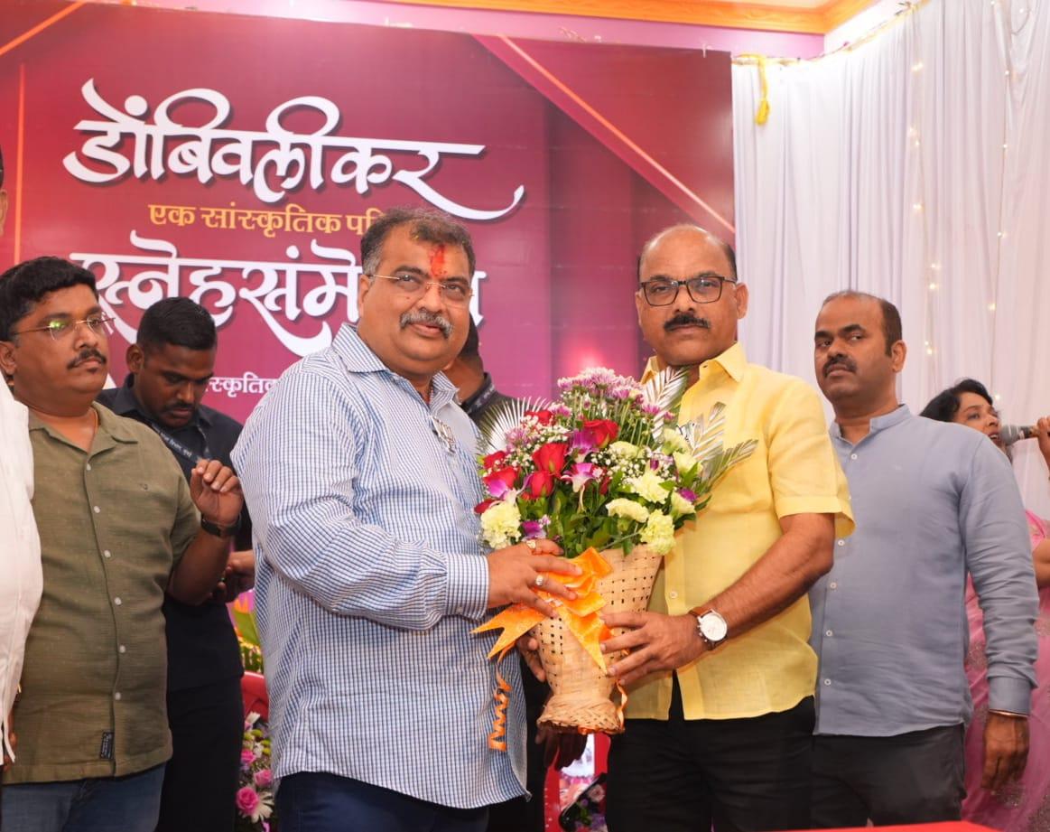 You are currently viewing भाजपा प्रदेशाध्यक्ष रवींद्र चव्हाण यांना डोंबिवलीत जिल्हाध्यक्ष प्रभाकर सावंत यांच्याकडून वाढदिवसाच्या शुभेच्छा