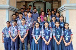 Read more about the article डॉजबॉल क्रीडा प्रकारात मदर क्वीन्स इंग्लिश स्कूल विभाग स्तरावर दाखल