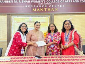 Read more about the article शारदोत्सवाच्या दुसऱ्या माळेत उलगडले स्त्रीमनाचे सप्तसुर