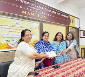 Read more about the article शारदोत्सवात जिजाबाईंच्या नवविचारांचे तेजस्वी दर्शन