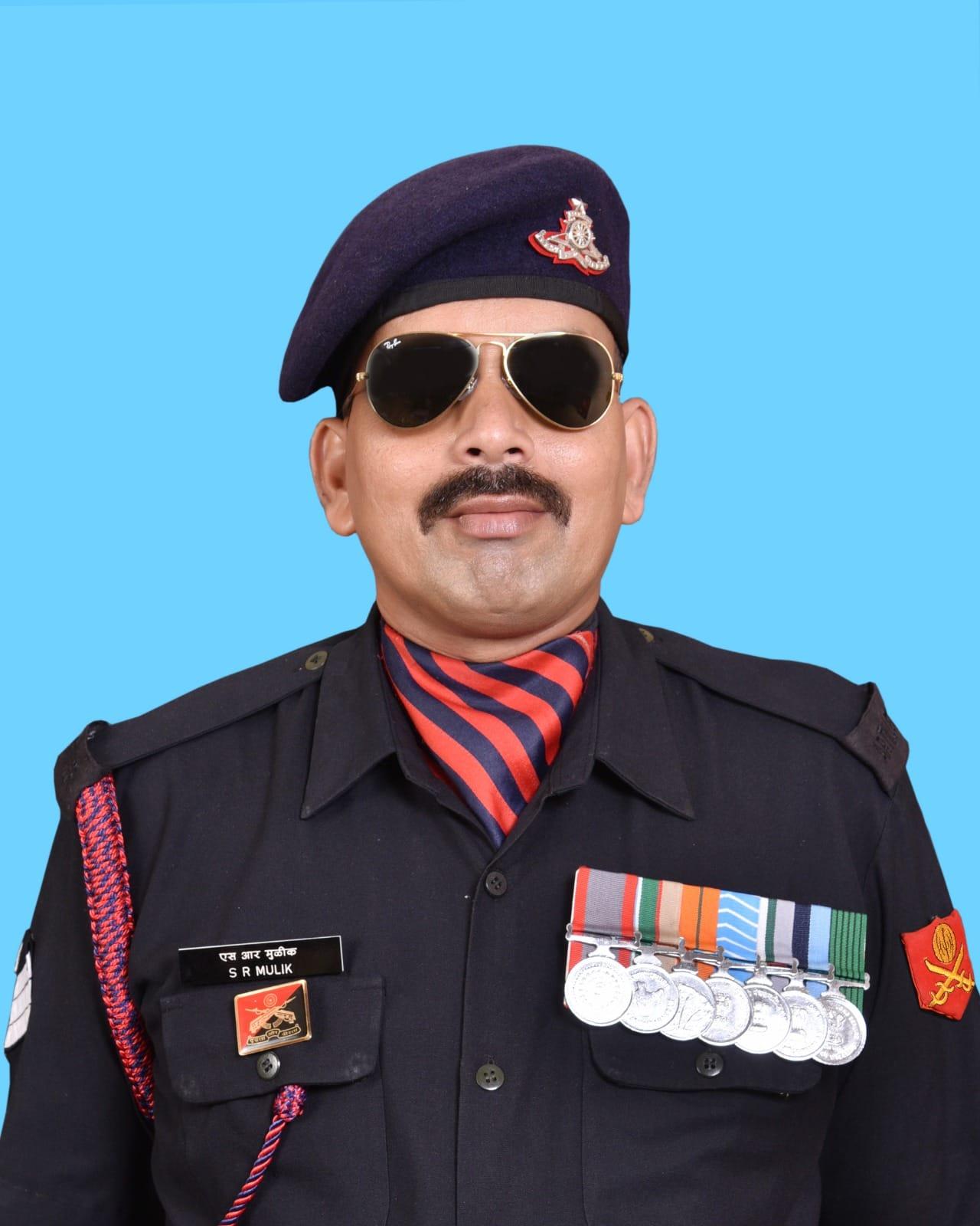 You are currently viewing २४ वर्षांची अखंड सेवा पूर्ण करून सावंतवाडीचा सुपुत्र सैन्यातून सेवानिवृत्त