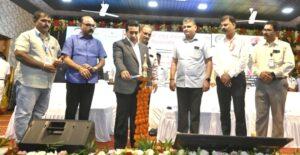 Read more about the article लोकप्रतिनिधींनी जबाबदारीने, पारदर्शकतेने व जनतेच्या हितासाठी काम करावे