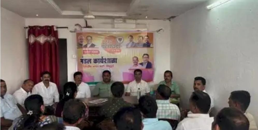 You are currently viewing सेवापंधरवडा निमित्त उपक्रम यशस्वी करावे -बंड्या नारकर…..