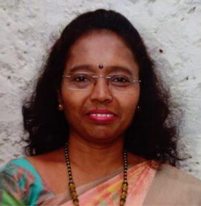 Read more about the article खड्डयामुळे झालेल्या अपघातात महिला अधिकाऱ्याचा मृत्यू….