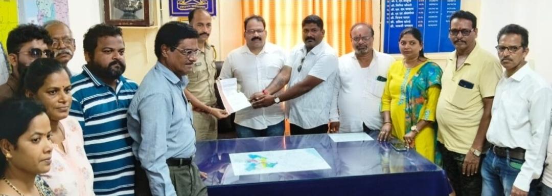 You are currently viewing पर्यटन क्षेत्राला बदनाम करणाऱ्यावर गुन्हा दाखल करा – बाबा मोंडकर 