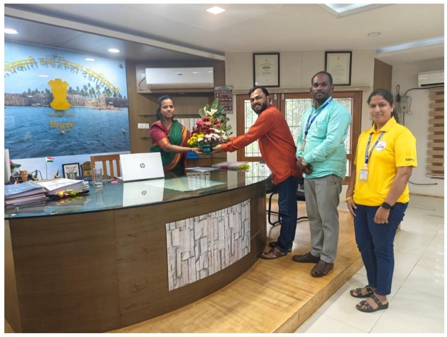 You are currently viewing सामाजिक व शैक्षणिक विषयांवर जिल्हाधिकारी तृप्ती घोडमिसे यांच्याशी सविस्तर चर्चा