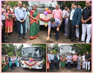 Read more about the article पालकमंत्री नितेश राणे यांच्या हस्ते प्रशिक्षण व शैक्षणिक सेवेसाठीच्या बसचे लोकार्पण