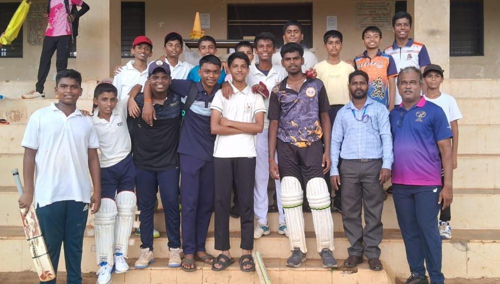 You are currently viewing वेंगुर्ला तालुकास्तरीय क्रिकेट स्पर्धेत सिंधुदुर्ग विद्यानिकेतन इंग्लिश मीडियम स्कूलचा संघ विजेता