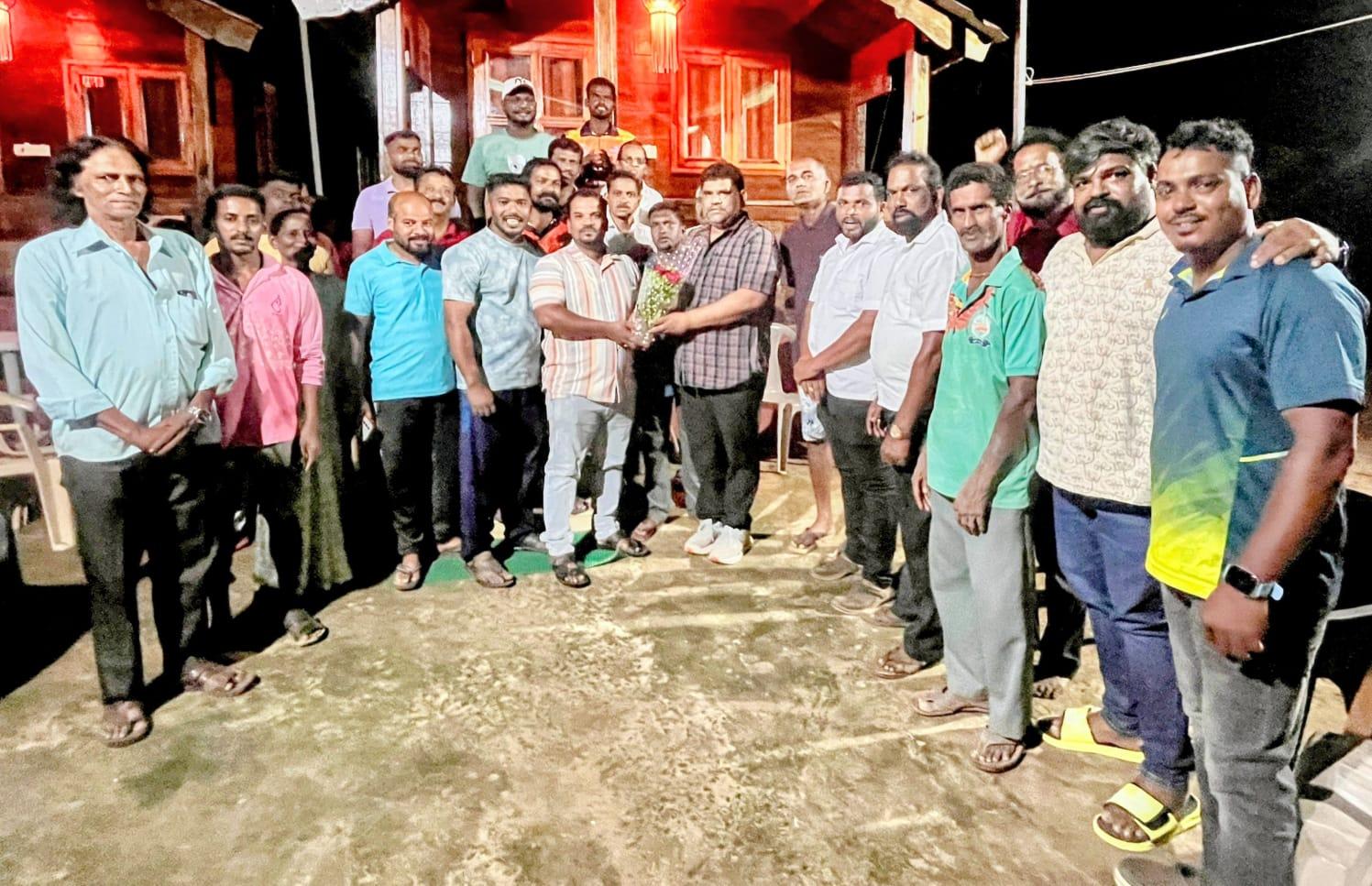 You are currently viewing शिवसेना उद्धव बाळासाहेब ठाकरे पक्षाच्या वायरी भूतनात विभागप्रमुख पदी बाबा पास्कोल यांची निवड