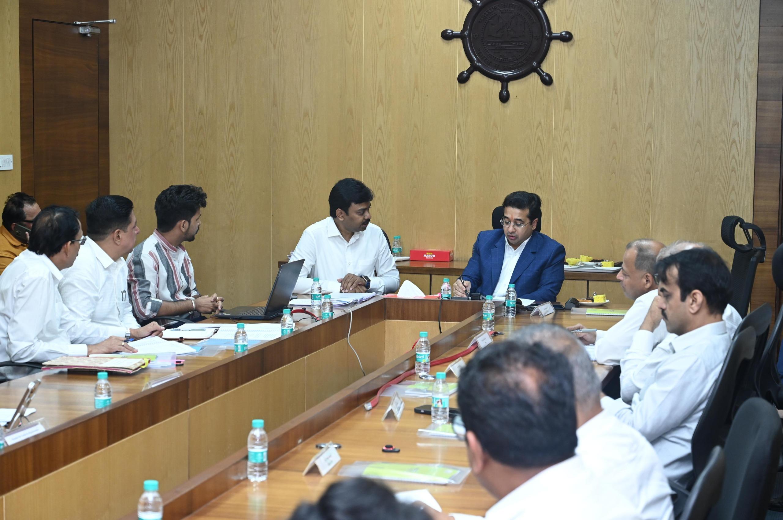 You are currently viewing सिंधुदुर्ग जिल्ह्यातील समुद्र किनाऱ्यांवर बसवणार एआययुक्त सीसीटीव्ही कॅमेरे