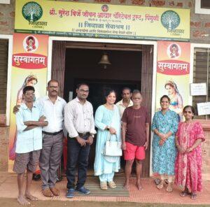 Read more about the article सामाजिक बांधिलकी प्रतिष्ठानच्या पुढाकाराने शिरोडा येथील निराधार उद्धाला जिव्हाळा सेवाश्रमाचा आधार