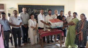 Read more about the article युवा उद्योजक अक्षय केसरकर यांच्याकडून केरवडे कार्याद नारूर नं १ शाळेला प्रिंटर प्रदान