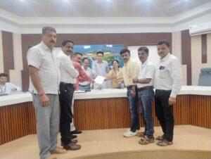 Read more about the article २०२५-२६वार्षिक मूल्यदरवाढ संदर्भात क्रेडाई सावंतवाडी सदस्यांची मा.सहाय्यक संचालक,कोकण विभाग ठाणे यांची भेट