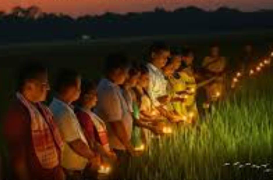 You are currently viewing दिवाळी आनंदात दिसावी