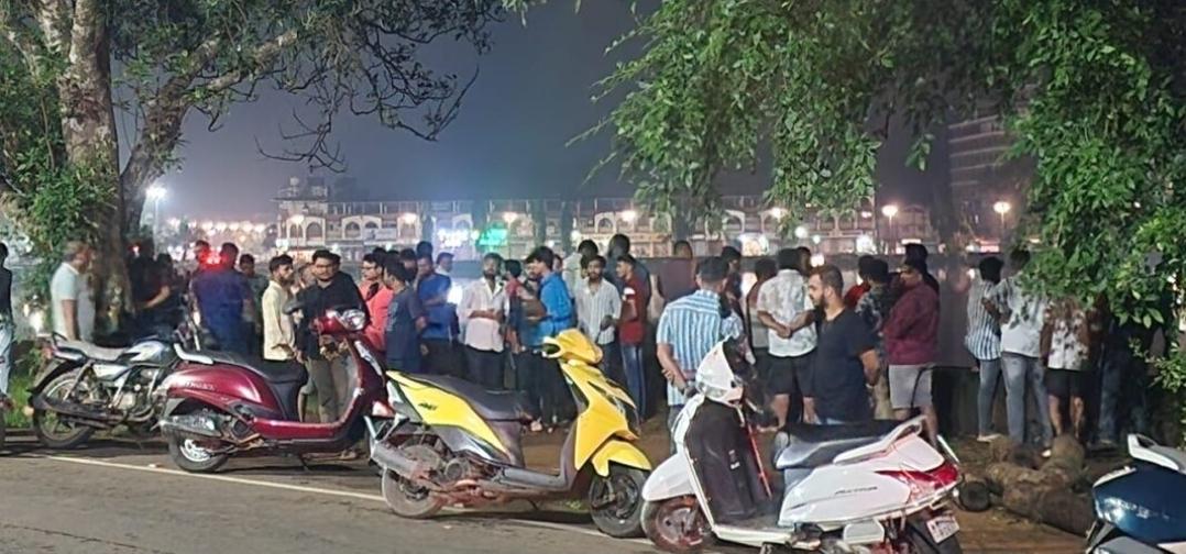 You are currently viewing सावंतवाडीचा मोती तलावात उडी घेत एकाची आत्महत्या