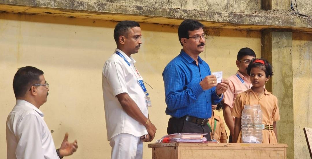 You are currently viewing सावंतवाडी पंचायत समिती आरक्षण सोडत पार