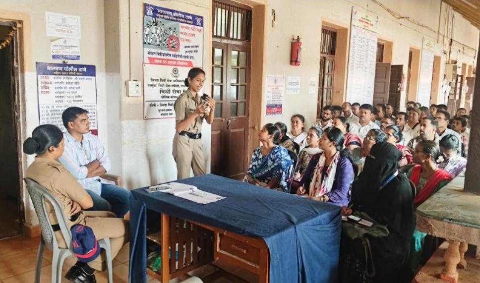 You are currently viewing मालवण पोलीस ठाणे येथे सायबर गुन्हे अनुषंगाने जनजागृती मार्गदर्शन