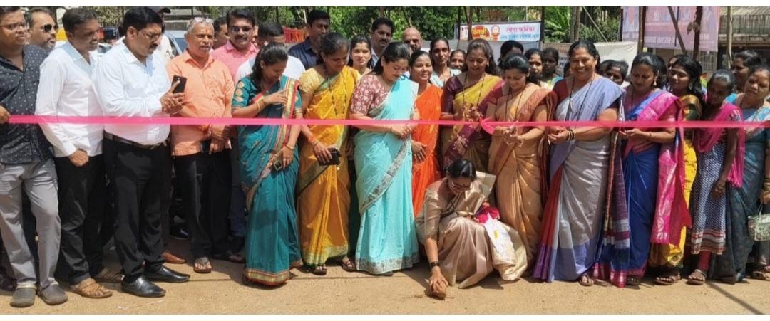 You are currently viewing सिंधुदुर्गात प्रथमच ‘शिवउद्योग संस्था कोकणी महोत्सव’ उत्साहात सुरू