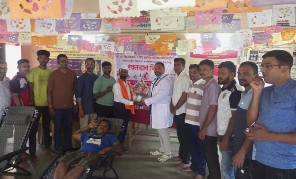 You are currently viewing तळकट येथे ‘अष्टविनायक मित्रमंडळ’ आणि ‘सिंधू रक्तमित्र प्रतिष्ठान’च्या वतीने भव्य रक्तदान शिबिर संपन्न!