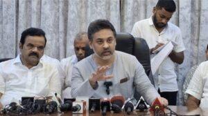 Read more about the article माणगाव खोऱ्यातील १७६५.७ हेक्टर आकारीपड जमीन लवकरच रिलीज होणार – आमदार निलेश राणे यांची घोषणा