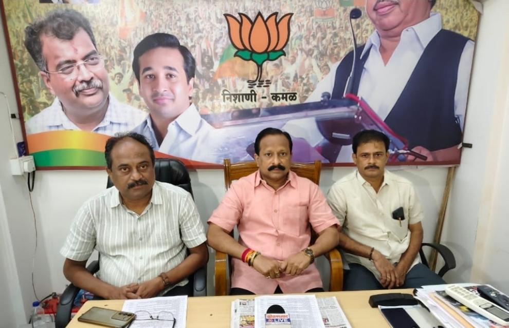 You are currently viewing पालकमंत्री नितेश राणे यांच्या माध्यमातून कणकवली शहरासाठी साडेदहा कोटींचा विकासनिधी मंजूर — समीर नलावडे