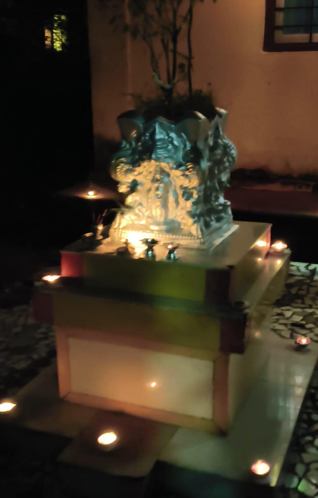 You are currently viewing तुळस माऊली अंगणातली