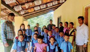 Read more about the article घारपी शाळेत दिल्ली स्फोटातील नागरिकांना भावपूर्ण श्रद्धांजली