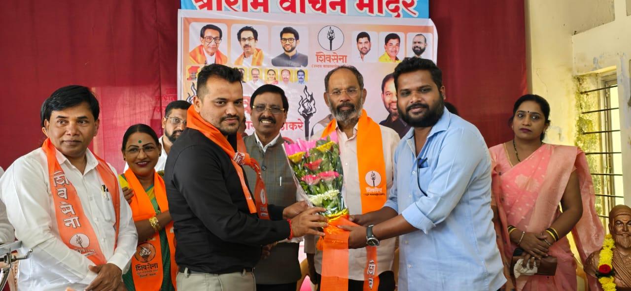 You are currently viewing सावंतवाडीतील आशिष सुभेदार यांची युवासेना तालुकाप्रमुख पदी नियुक्ती