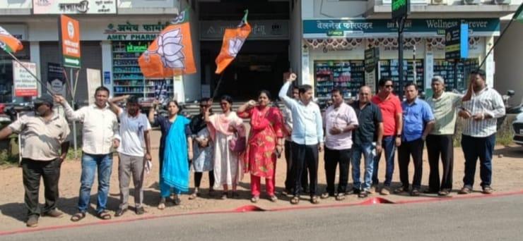 You are currently viewing कुडाळमध्ये भाजप कार्यकर्त्यांचा जल्लोष