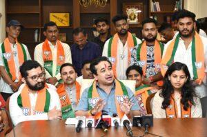 Read more about the article जिल्ह्याच्या आर्थिक च्याव्या पालकमंत्री म्हणून माझ्याकडे