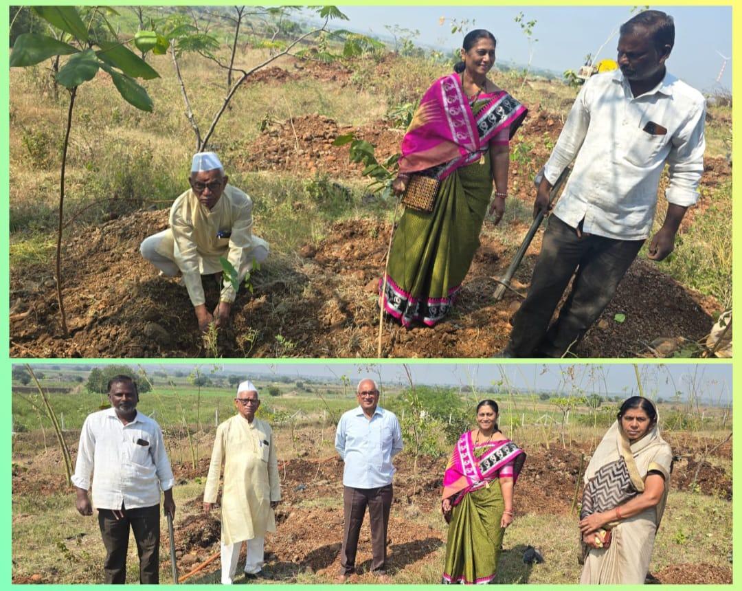 You are currently viewing एक लाख झाडे लावण्याचे भूमिपुत्र वाघ यांचे स्वप्न