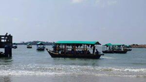 Read more about the article चक्रिवादळ शांत; सिंधुदुर्गात सागरी पर्यटन आणि मासेमारी पुन्हा सुरू