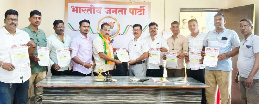 You are currently viewing वेंगुर्ले नगरपरिषद निवडणूकीच्या प्रचारात भाजपा कामगार मोर्चा सहभागी