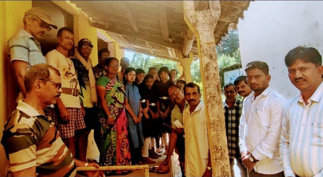 You are currently viewing *समग्र शिक्षा अभियान अंतर्गत घारपी शाळेच्या वर्गखोली दुरुस्ती कामाचा शुभारंभ